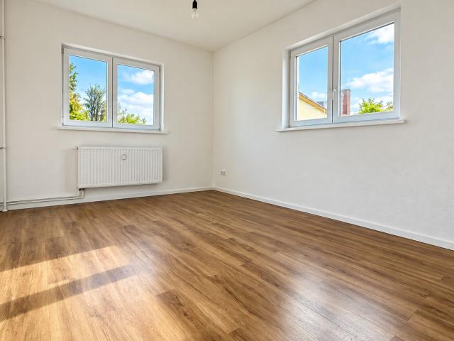 PROVISIONSFREI: Erstbezug nach Modernisierung! Ruhige 2 Zi Whg. Nahe Tempelhof Feld