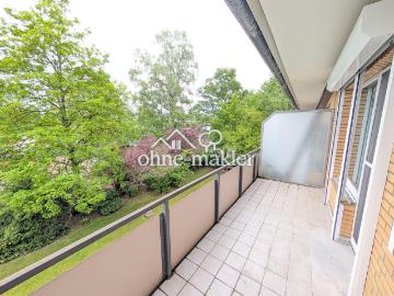 PROVISIONSFREI | Erstbezug nach Sanierung: 3 Zimmer Wohnung mit 2 Balkonen & Tiefgaragenstellplatz