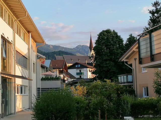 Provisionsfrei! Exklusive 2 Zimmer Süd Wohnung im Zentrum von Bernau a.Chiemsee