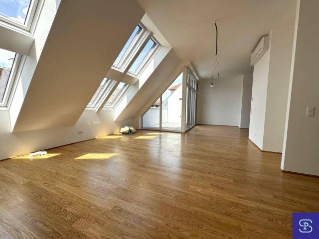 Provisionsfrei: Exklusiver 137m² DG Erstbezug + 72m² Terrassen in Toplage 1080 Wien