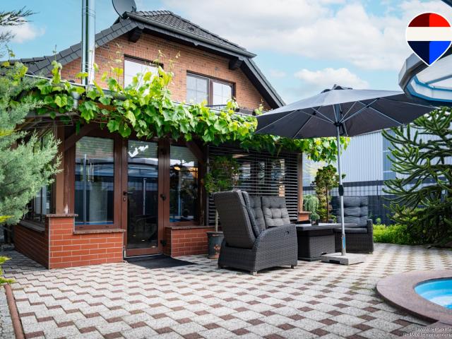 PROVISIONSFREI!Exklusives Wohnerlebnis mit Pool, Wintergarten & Wellnessoase