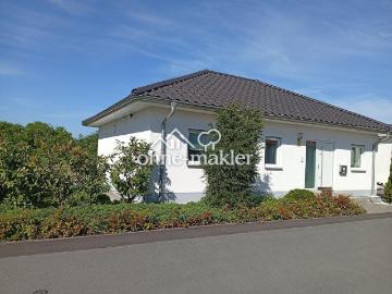 Provisionsfrei* Freistehender Einfamilienbungalow am Golfpark