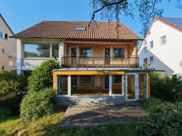 Provisionsfrei – Freistehendes Mehrfamilienhaus in schöner Lage