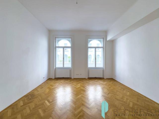 Provisionsfrei für den Mieter Schöne 3 Zimmerwohnung nahe U3 Neubaugasse 2. Stock mit Lift