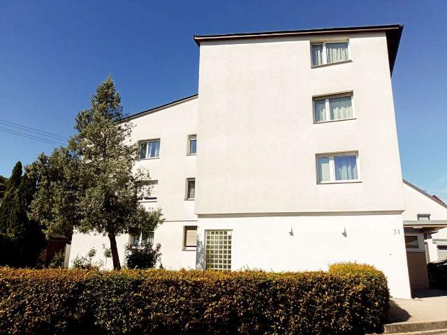 Provisionsfrei: Gepflegte 3 Zimmer Eigentumswohnung mit Balkon und Aussicht in Kuchen zu verkaufen