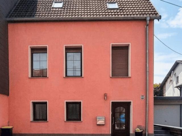PROVISIONSFREI+ Gepflegtes Einfamilienhaus mit großzügigem Grundstück in Völklingen Lauterbach
