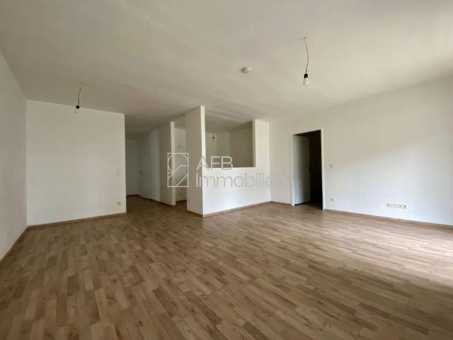 Provisionsfrei große 2 Zimmer Genossenschaftswohnung mit Westbalkon