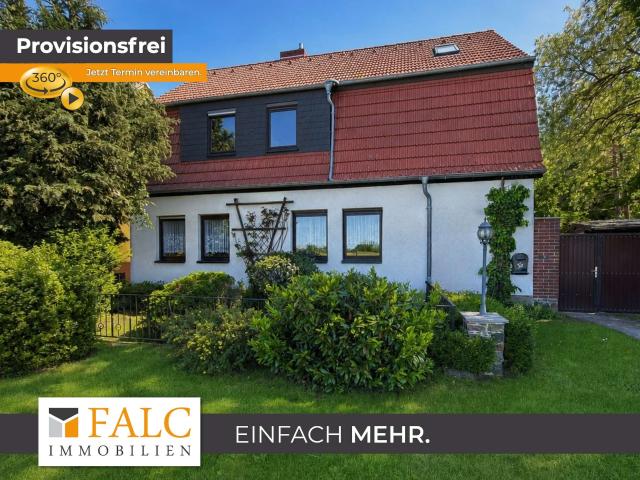 Provisionsfrei. Großzügiges Einfamilienhaus mit PV Anlage und idyllischem Grundstück!
