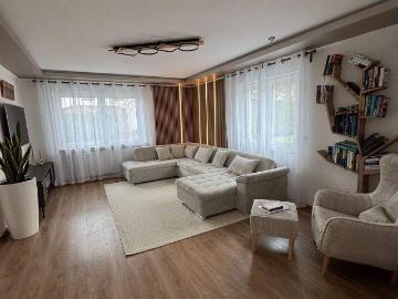 Provisionsfrei Großzügiges, komplett saniertes Einfamilienhaus im Süden von Nürnberg – ideal für Familien