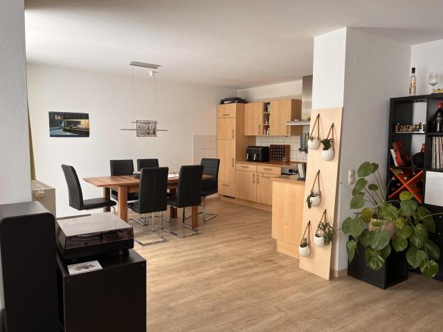 Provisionsfrei: Gut geschnittene 68 m2 Erdgeschoßwohnung mit Terrasse in bester Lage