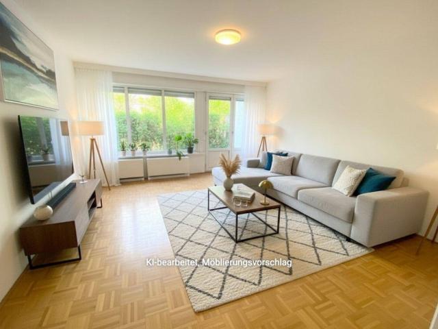 PROVISIONSFREI! HAUSEIGENER POOL! UNSANIERTE 2 ZIMMER WOHNUNG MIT TERRASSE AUF DER HOHEN WARTE!