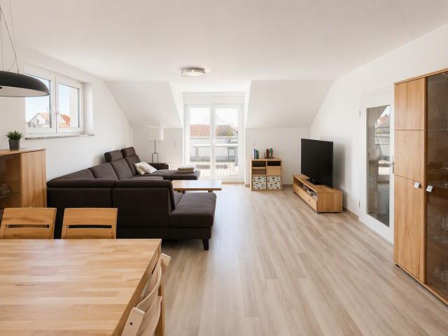 PROVISIONSFREI: Helle 4 Zimmer Eigentumswohnung mit großer Terrasse in Herzogenaurach Niederndorf