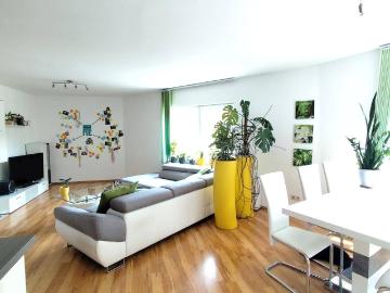 Provisionsfrei: Helle 3 Zimmer Wohnung in ruhiger Lage