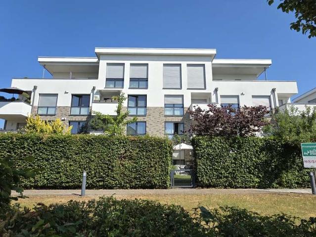 PROVISIONSFREI: Helle, moderne 2 Zi Wohnung mit Süd Balkon und TG Stellplatz in Köln Michaelshoven