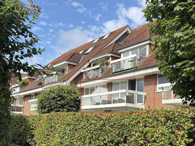 PROVISIONSFREI Helle, moderne 2 Zimmer Wohnung mit sonnigem Balkon im 1. OG + Garagenstellplatz