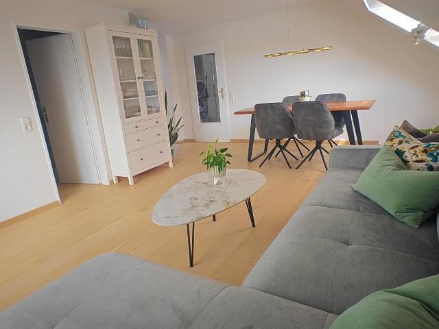 Provisionsfrei! Hochwertig sanierte 3 Zimmer Wohnung Bonlanden