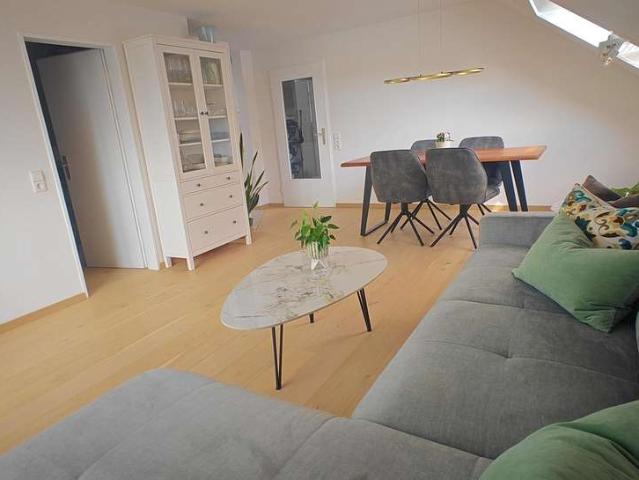 Provisionsfrei! Hochwertig sanierte 3 Zimmer Wohnung Bonlanden