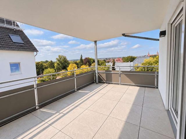 Provisionsfrei: Hochwertige 3 Zimmer Wohnung mit großem Sonnenbalkon – stadt und naturnah wohnen