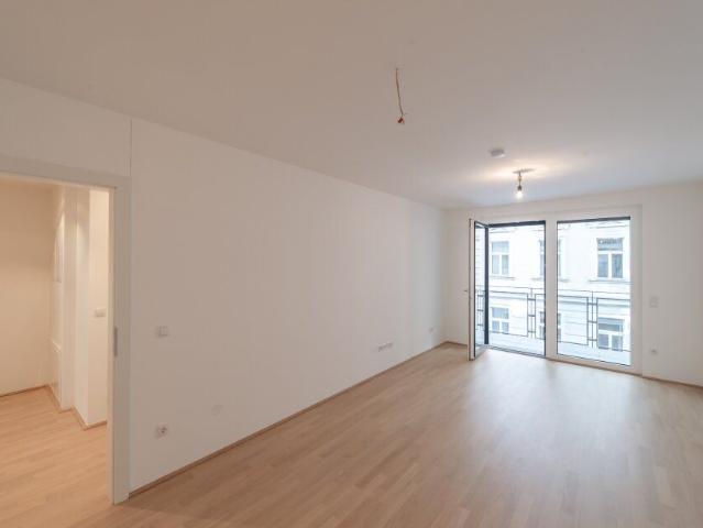 PROVISIONSFREI+ Hochwertiger 2 Zimmer Wohnung mit Loggia, BESTLAGE
