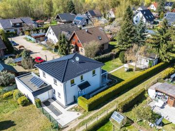 provisionsfrei Ihr neues Zuhause: Stil, Ruhe und Lebensqualität in Berlin Mahlsdorf