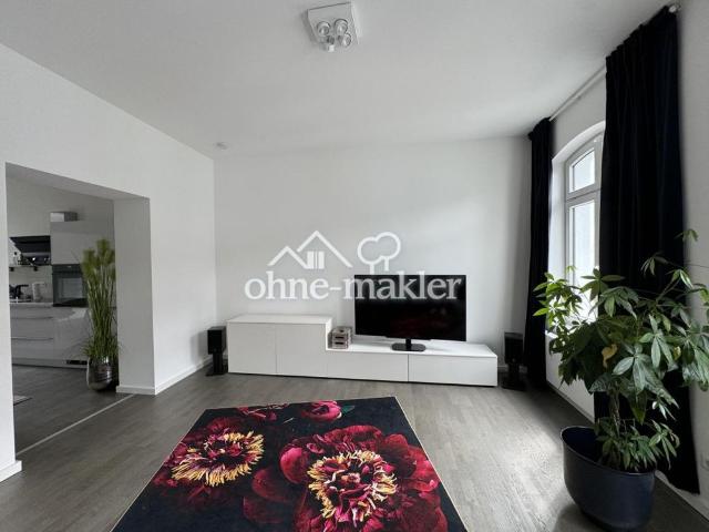 PROVISIONSFREI Kernsanierte Altbauwohnung im 2.OG, Denkmal, Wohnküche, Parkett
