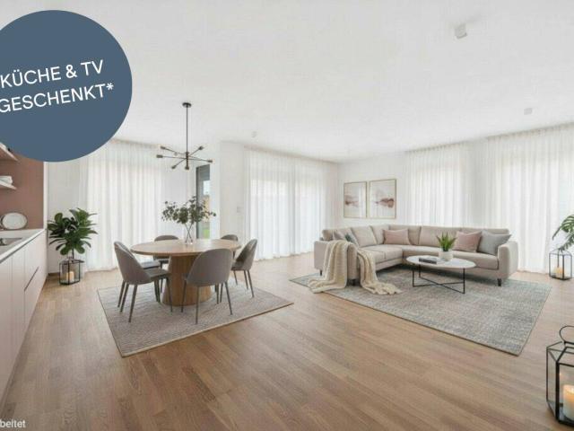 PROVISIONSFREI! Lichtdurchflutete 3 Zimmer Wohnung mit großer Wohnküche | Sonnige Loggia, Schrankraum | Sofort vermietbar