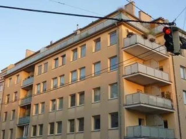 PROVISIONSFREI! Mautner Markhof Gasse, ältere 52m² Neubaumiete mit 2,50m² Loggia, 1. Stock, Studenten bevorzugt!