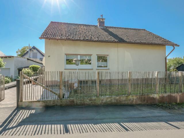 Provisionsfrei* Mehr als nur vier Wände – freistehendes Zuhause mit Terrasse, Balkon & Carport
