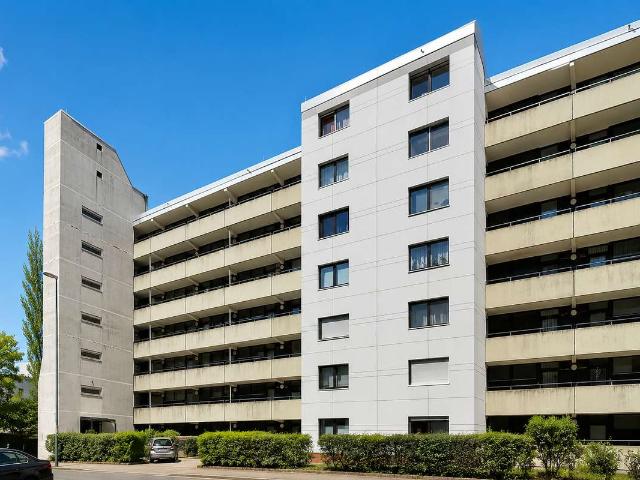provisionsfrei möblierte, moderne 1 Zimmer Wohnung mit Terrasse und Stellplatz