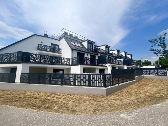 Provisionsfrei! Moderne 2 Zimmer Gartenwohnung Erstbezug mit hochwertiger Ausstattung, Klimaanlage und schöner Süd Ost Terrasse. Direkt beim Prater!