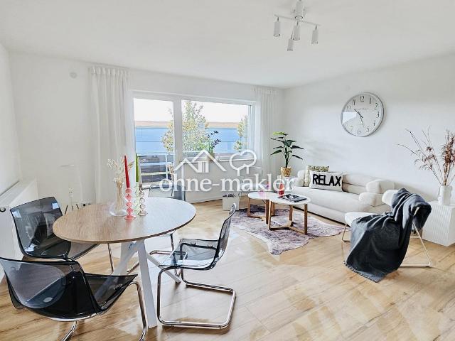 Provisionsfrei! Modernisierte 4 Zimmer Wohnung mit großem Balkon. Energetisch saniert!