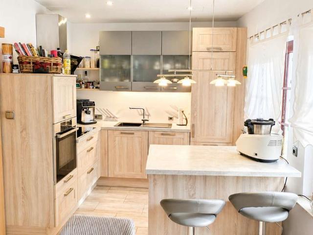 Provisionsfrei* modernisiertes Reihenmittelhaus mit 5 Zimmern in Friesdorf