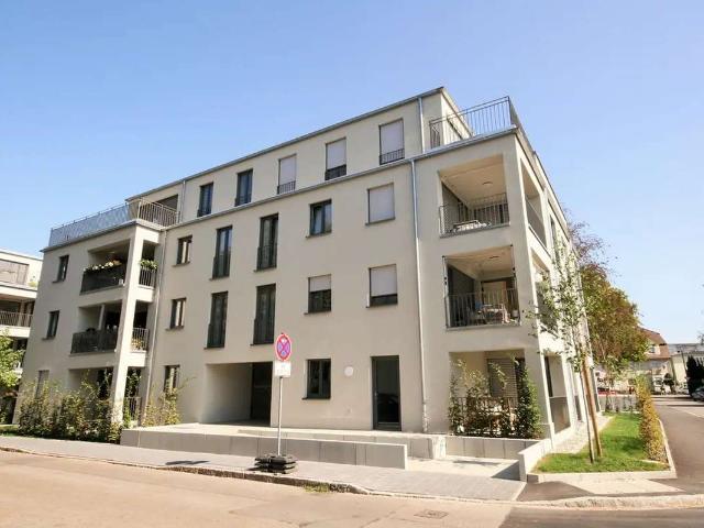 provisionsfrei Neuwertige 2 Zi. Wohnung, EBK, zentrale Lage in Weil am Rhein
