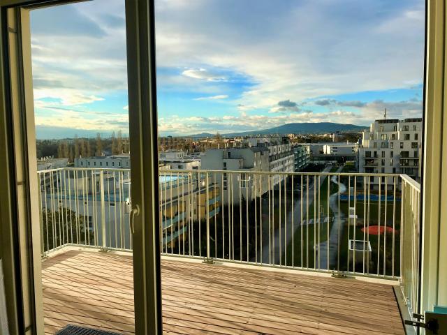 PROVISIONSFREI NEU: Traumhafte 2 Zimmer Wohnung mit Weitblick, Balkon, Garage, Ruhelage, Nähe Erholungsgebiet Liesingbach