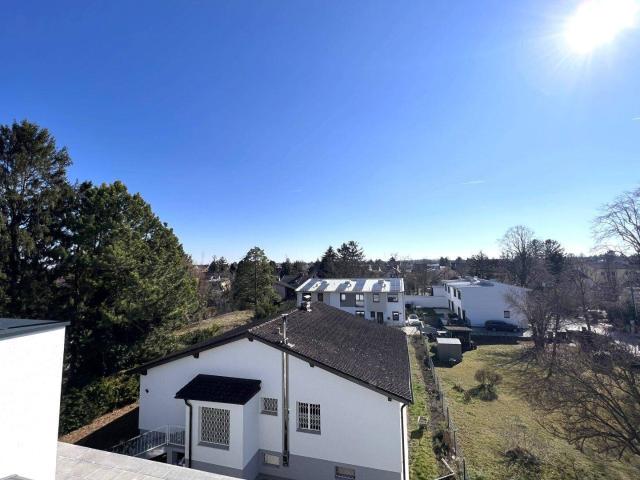 PROVISIONSFREI!PANORAMABLICK 3 ZIMMER WOHNPARADIES MIT BALKON