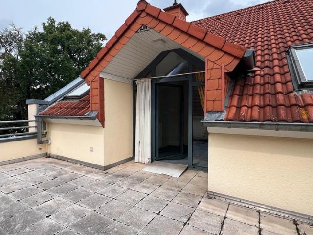 Provisionsfrei: Penthouswohnung mit großer Dachterrasse