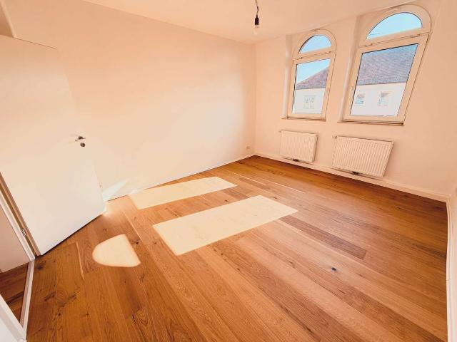Provisionsfrei Renovierte 3 Zimmer Wohnung zentral in Nürnberg