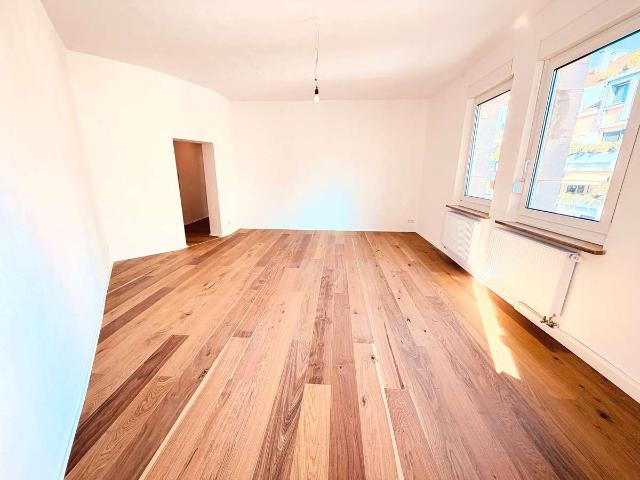 Provisionsfrei Renovierte 3 Zimmer Wohnung zentral in Nürnberg
