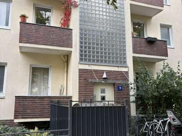 Provisionsfrei renoviertes Juwel in der List: Helle 2 Zimmer Wohnung mit Gartenblick – bezugsfrei!