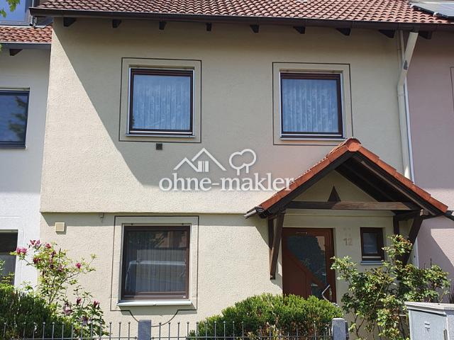 Provisionsfrei: Reihenhaus in Nürnberg Kornburg mit Fußbodenheizung & Garage
