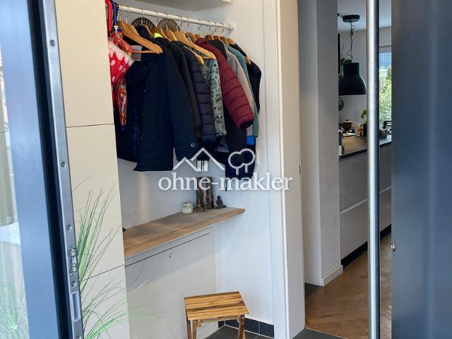Provisionsfrei! RMH 5 Zi 2 Bäder, 2 Dachterrassen, 2 TG – Energie A, Bezug Dez