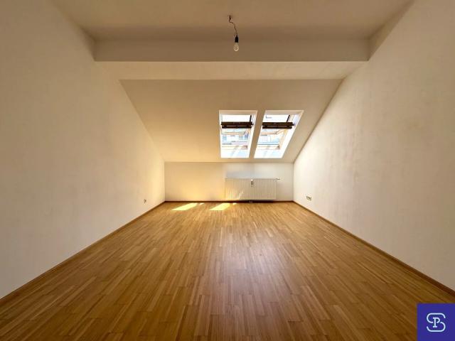 Provisionsfrei: Schöne 55m² DG Wohnung mit Einbauküche Nähe Prater 1030 Wien