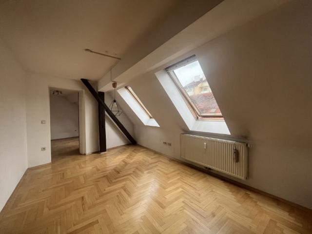 Provisionsfrei! Schöne und gemütliche 2 Zimmer Wohnung in beliebter und hipper Lage