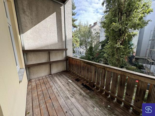 Provisionsfrei: Schöner 37m² Altbau mit 2 Zimmern + 9m² Balkon 1160 Wien