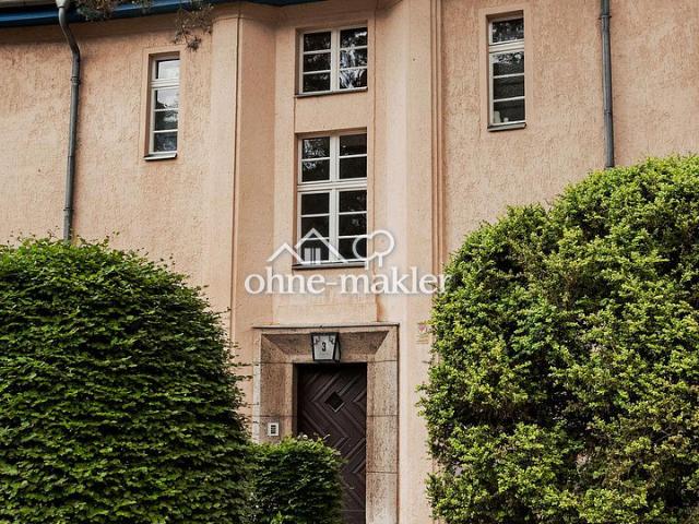 Provisionsfrei: sanierte 2 Zimmer Wohnung mit Gartennutzung in Zinnowwaldsiedlung mit Altbaudetails