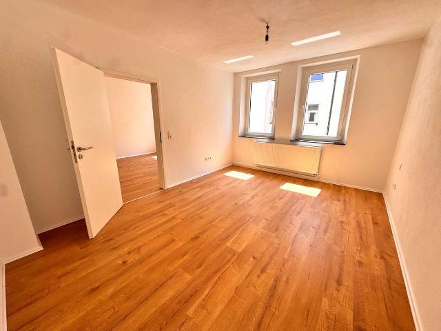 Provisionsfrei – Sanierte 2 Zimmer Wohnung in Nürnberg