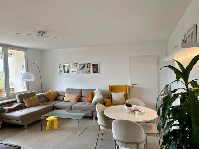 Provisionsfrei! Sanierte 3 Zimmer ETW in SüdWest Ausrichtung