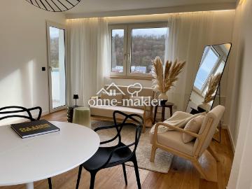 PROVISIONSFREI: Sanierter Wohntraum mit 9. OG Fernblick & Balkon Einziehen & Wohlfühlen