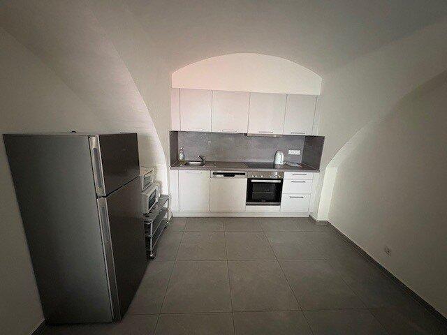 Provisionsfrei! Sehr gepflegte 3 Zimmer Wohnung gegenüber der Kunstuniversität in bester Grazer Lage