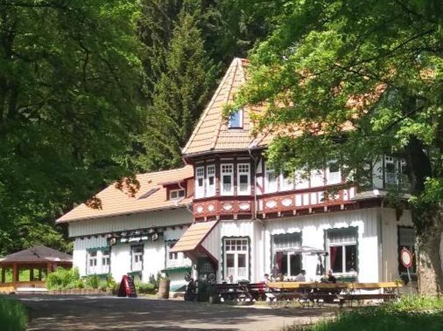 Provisionsfrei* Sonderimmobilie in Alleinlage im Thüringer Wald